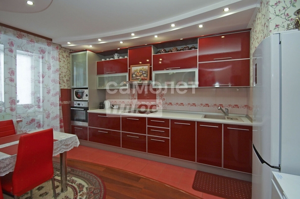 
  Продается 3-комн. квартира, 76.8 м², Звездова ул, д. 132к1
. Фото 4.