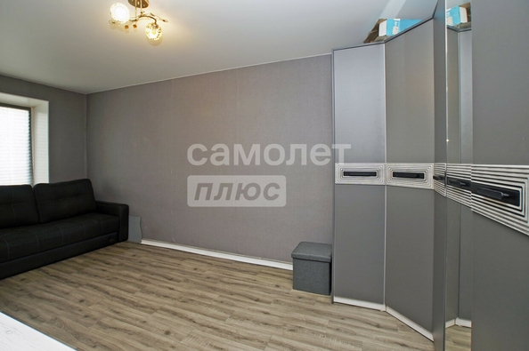 
  Продается 1-комн. квартира, 35.2 м², Нефтебаза ул, д. 14
. Фото 2.
