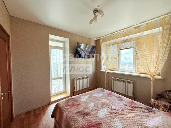 
  Продается 2-комн. квартира, 45 м², Светловская ул, д. 4
. Фото 4.