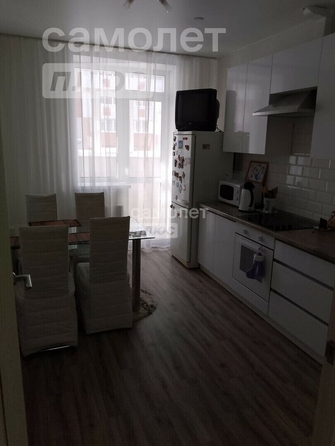 
  Продается 1-комн. квартира, 44 м², 1-ой красной звезды, д. 71
. Фото 2.