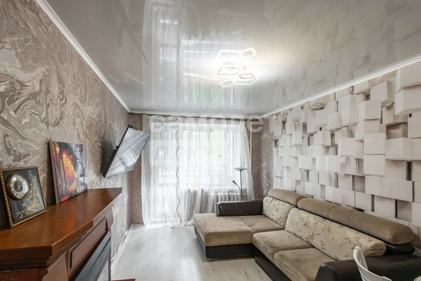 
  Продается 2-комн. квартира, 48 м², Заозерная ул, д. 1
. Фото 3.
