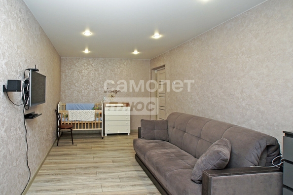 
  Продается 2-комн. квартира, 42.8 м², Линия 5-я ул, д. 221
. Фото 4.