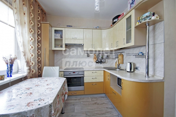 
  Продается 1-комн. квартира, 37.3 м², Челюскинцев 1-я ул, д. 98
. Фото 2.