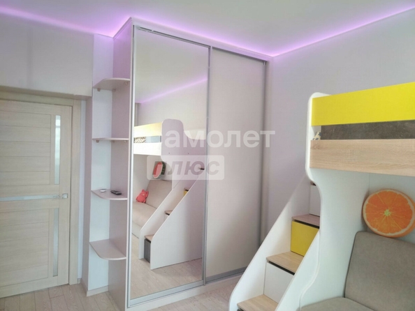 
  Продается 2-комн. квартира, 54 м², ЖК Изумрудный берег, дом 1.1
. Фото 5.
