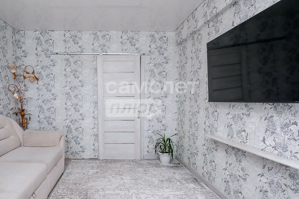 
  Продается 2-комн. квартира, 45 м², Семиреченская ул, д. 134
. Фото 2.