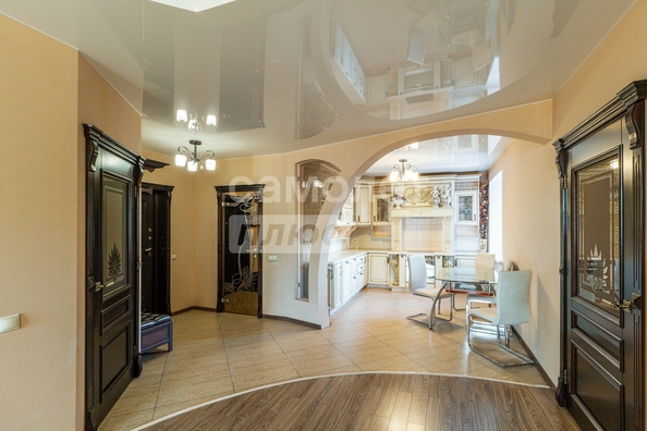
  Продается 2-комн. квартира, 88.7 м², Комарова пр-кт, д. 16
. Фото 5.