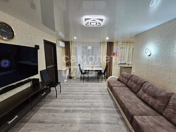 
  Продается 3-комн. квартира, 55.3 м², Андрианова ул, д. 36
. Фото 5.
