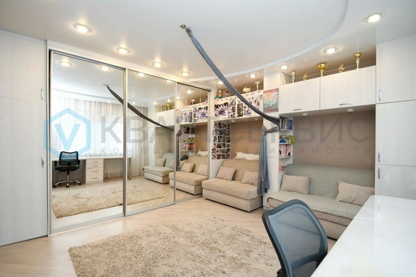 
  Продается 3-комн. квартира, 94.7 м², Фрезерная ул, д. 40
. Фото 3.