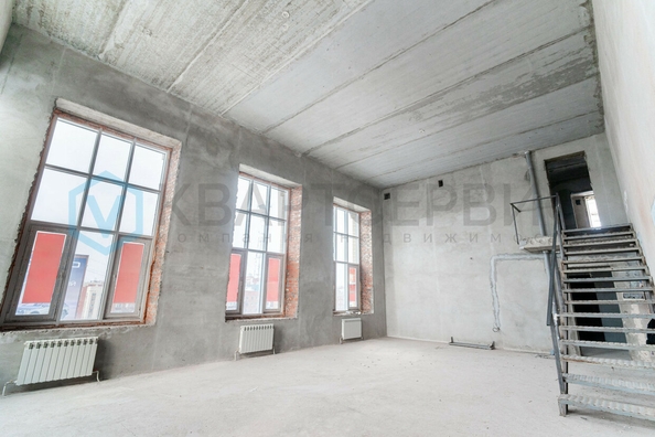 
  Продается 4-комн. квартира, 220 м², Красный Путь ул, д. 36к1
. Фото 2.