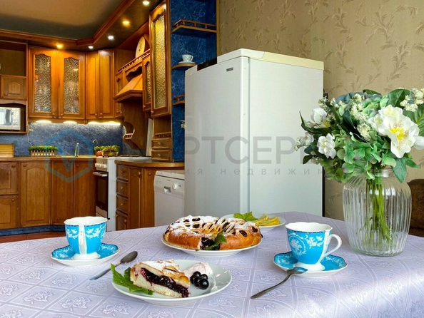 
  Продается 2-комн. квартира, 78 м², 25 лет Октября ул, д. 11
. Фото 2.