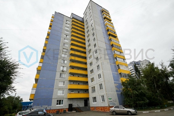 
  Продается 3-комн. квартира, 74.6 м², Лукашевича ул, д. 14/3
. Фото 5.