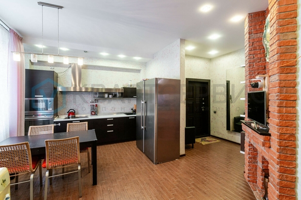 
  Продается 2-комн. квартира, 76 м², 70 лет Октября ул, д. 20/1
. Фото 1.