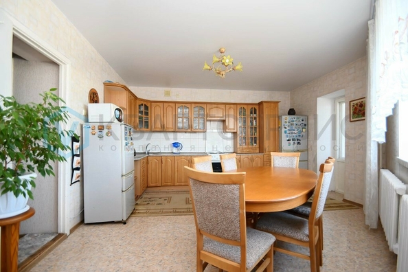 
  Продается 3-комн. квартира, 86 м², Багратиона ул, д. 94
. Фото 2.