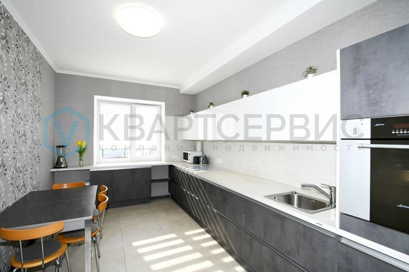 
  Продается дом, 219.2 м², Омск
. Фото 5.