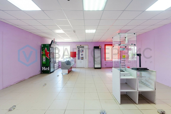 
  Сдается торговая площадь, 75.9 м², Кирова ул, д. 3
. Фото 5.