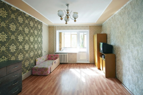 
  Продается 1-комн. квартира, 28.5 м², Карбышева ул, д. 27А
. Фото 3.