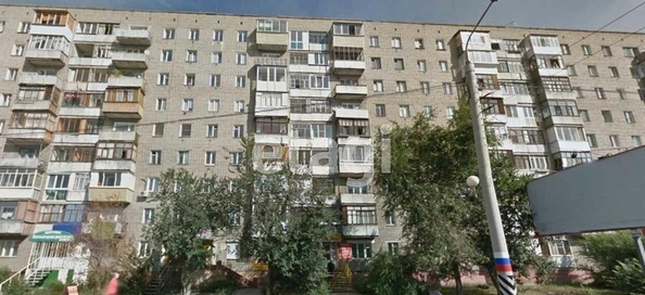 
  Продается 2-комн. квартира, 46.7 м², 10 лет Октября ул, д. 145
. Фото 4.