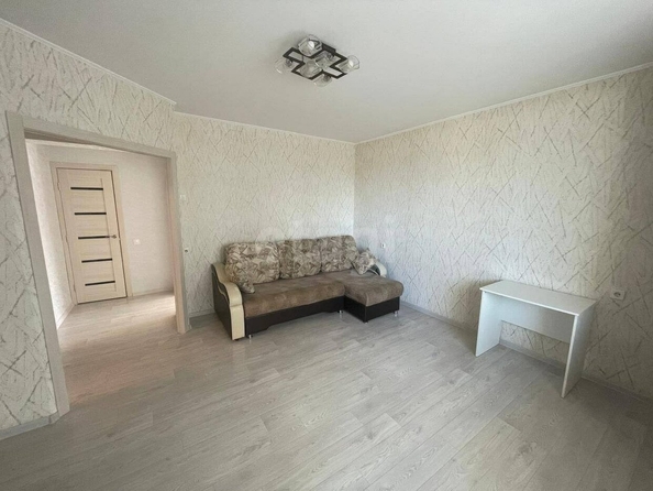 
  Продается 1-комн. квартира, 46.3 м², Осоавиахимовская ул, д. 181к3
. Фото 4.