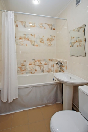 
  Продается 2-комн. квартира, 49 м², Космический пр-кт, д. 25
. Фото 4.