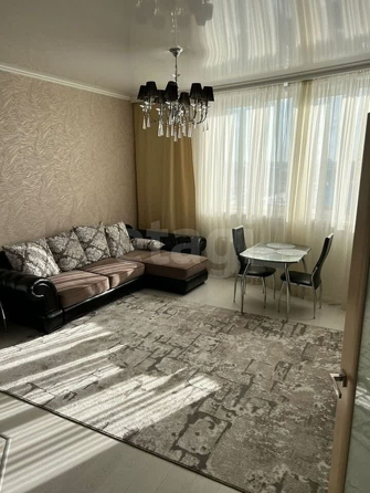 
  Продается 2-комн. квартира, 62 м², Масленникова ул, д. 82
. Фото 3.