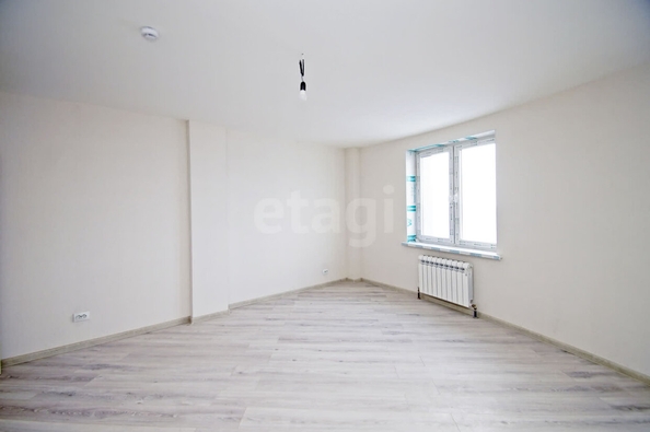 
  Продается студия, 33.9 м², Ленинградская 1-я ул, д. 25
. Фото 3.