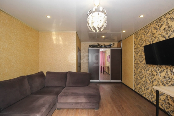 
  Продается 1-комн. квартира, 44.4 м², Дмитриева ул, д. 17/1
. Фото 2.