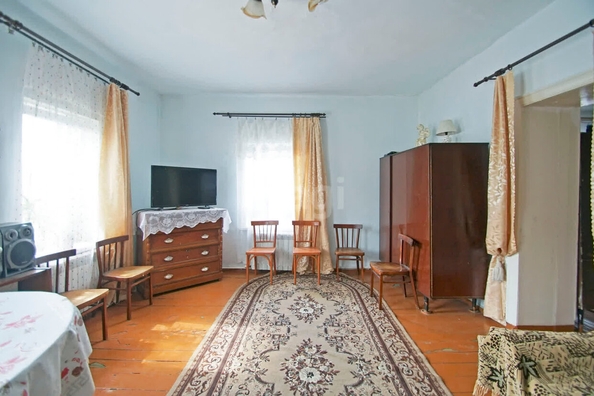 
  Продается дом, 76 м², Омск
. Фото 2.