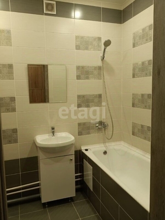 
  Сдается 1-комн. квартира, 41 м², Комарова пр-кт, д. 11
. Фото 1.