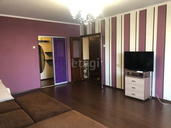 
  Сдается 2-комн. квартира, 77.4 м², Арнольда Нейбута ул, д. 7
. Фото 1.