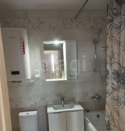 
  Сдается 2-комн. квартира, 60 м², 70 лет Октября ул, д. 3/6
. Фото 4.