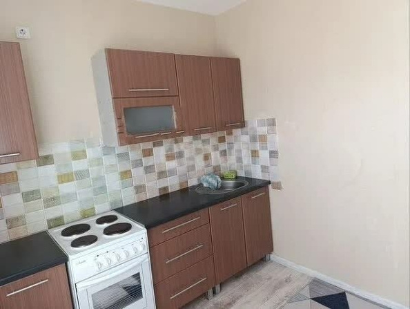 
  Сдается 1-комн. квартира, 33 м², Крупской ул, д. 23
. Фото 3.