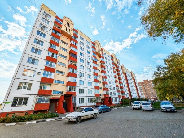 
  Продается 1-комн. квартира, 33.4 м², Малиновского ул, д. 10/1
. Фото 5.