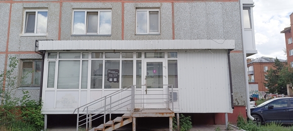 
  Продам квартиру под нежилое 52 м². Фото 6.