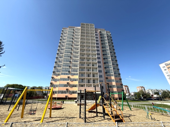 
  Продается 2-комн. квартира 55 м², в ЖК На Омской. Фото 16.