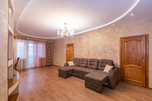 
  Продам 3-комн. квартиру 81.5 м². Фото 9.