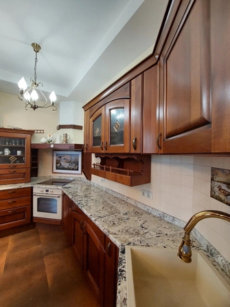 
  Сдается 3-комн. квартира 120 м². Фото 5.