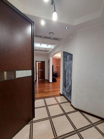 
  Сдается 3-комн. квартира 120 м². Фото 8.