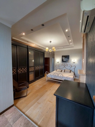
  Сдается 3-комн. квартира 120 м². Фото 10.