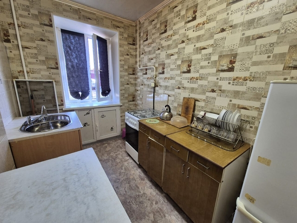 
  Сдается 3-комн. квартира 60 м². Фото 1.