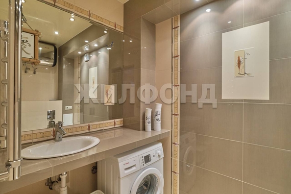 
   Продам 3-комнатную, 82 м², Тверская ул, 14

. Фото 14.