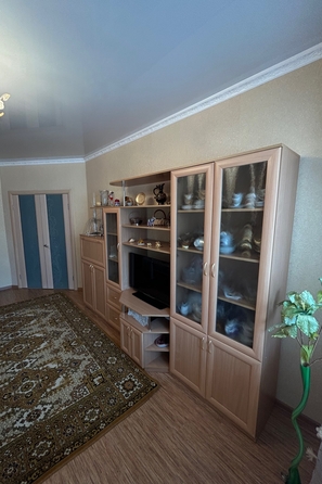 
   Продам 2-комнатную, 55 м², Ленинградская ул, 30

. Фото 2.
