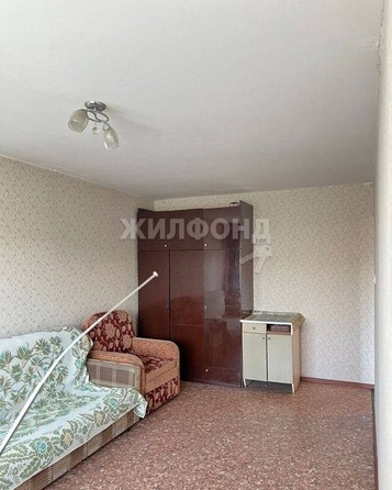 
   Продам 1-комнатную, 30.7 м², Сибирская ул, 81А

. Фото 2.