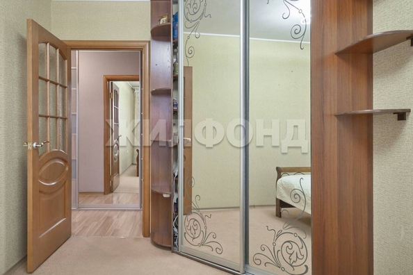 
   Продам 2-комнатную, 69.5 м², Новосибирская ул, 35

. Фото 12.