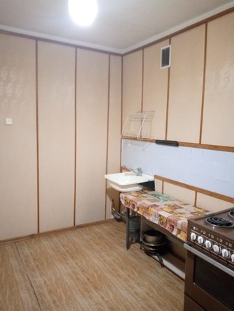 
   Продам 1-комнатную, 46.2 м², Богдана Хмельницкого пер, 43

. Фото 2.