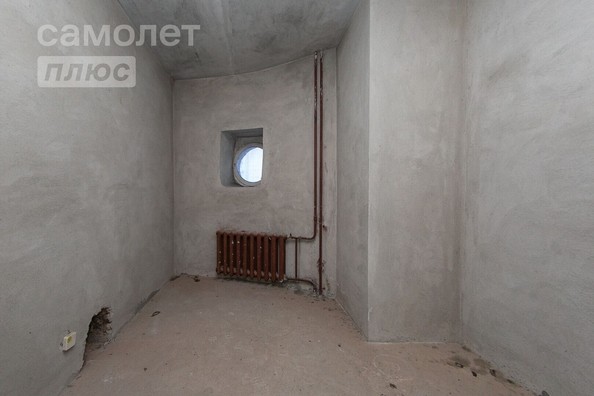 
   Продам 3-комнатную, 93.9 м², Кузнецова ул, 6

. Фото 9.