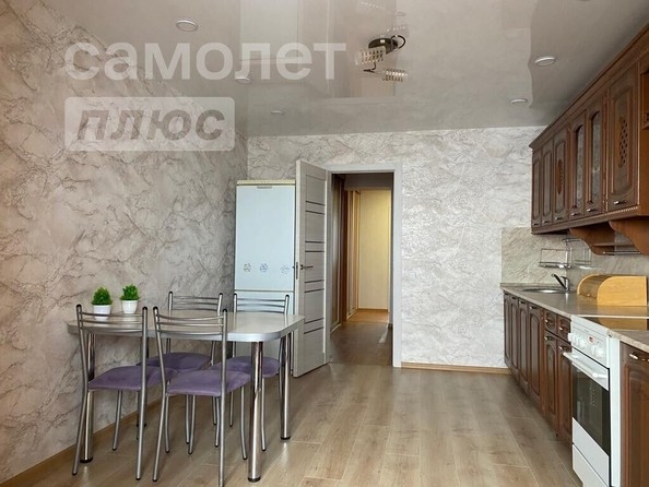 
   Продам 2-комнатную, 66.8 м², Нахимова пер, 14/1

. Фото 8.