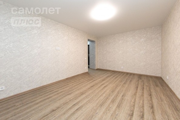 
   Продам 1-комнатную, 36 м², Дербышевский пер, 26

. Фото 5.