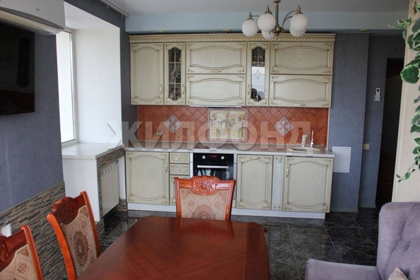 
   Продам 3-комнатную, 98.3 м², Алтайская ул, 20

. Фото 7.