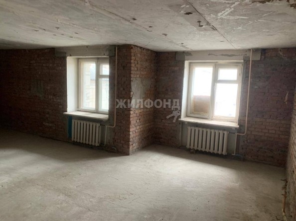 
   Продам 5-комнатную, 135.9 м², Коммунистический пр-кт, 120

. Фото 20.