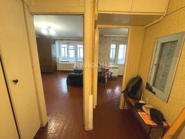 
   Продам 1-комнатную, 35 м², Иркутский тракт, 200

. Фото 2.